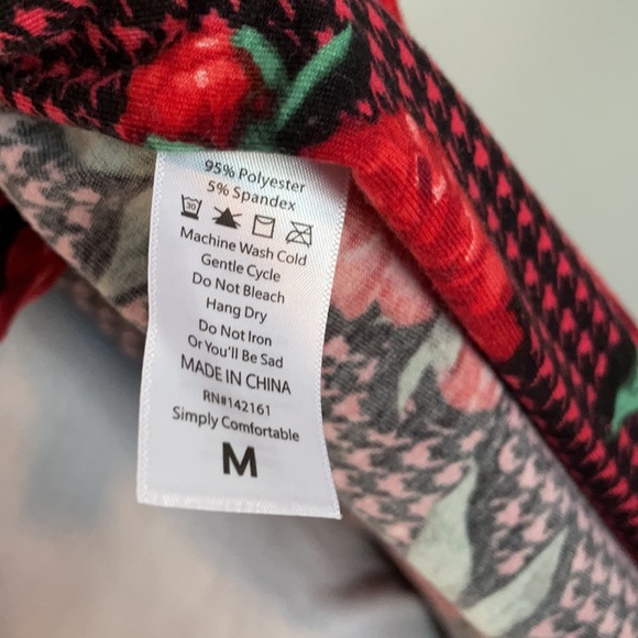 LulaRoe Joy Vest - Picture 6 of 6